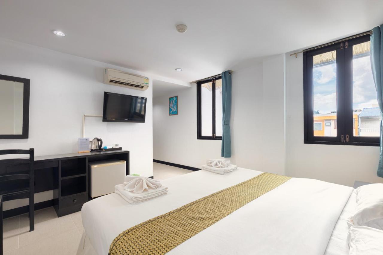 Noble House - 200 Meters Patong Beach Phuket Bagian luar foto